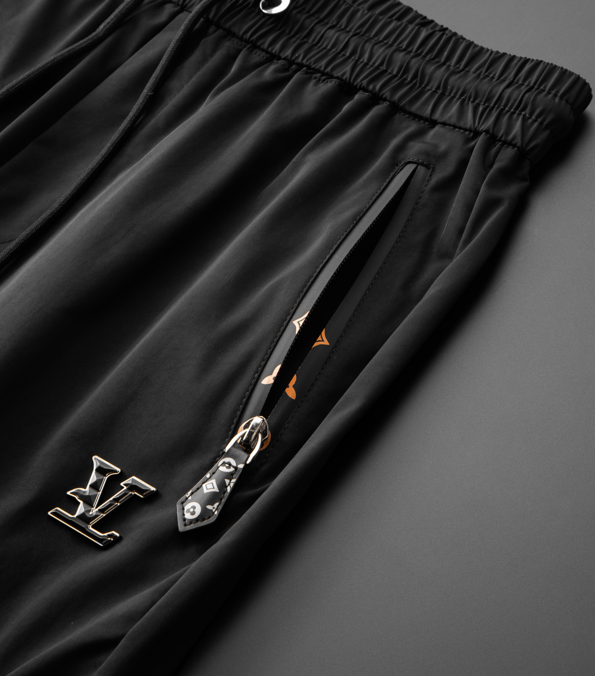 Louis Vuitton Short Pants